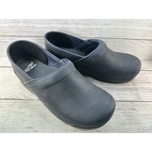 Dansko Women's Black Casual Leather Heeled Slip On Clog Size EU 40